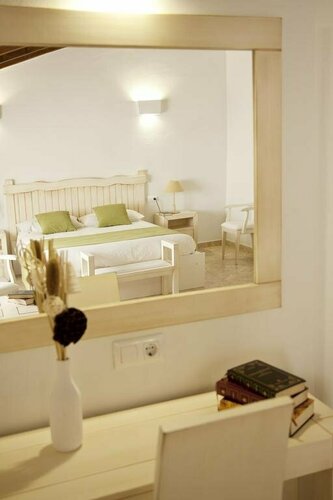 Мини-Отель Arohaz Hotel&Gastrobar, Забронировать Мини-отель Саора Коста-де-ла-Лус