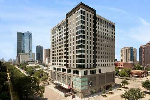 Staybridge Suites Houston Downtown, Buchen Sie Hotel Hotels in Harris mit Parkplatz, Parkplätze