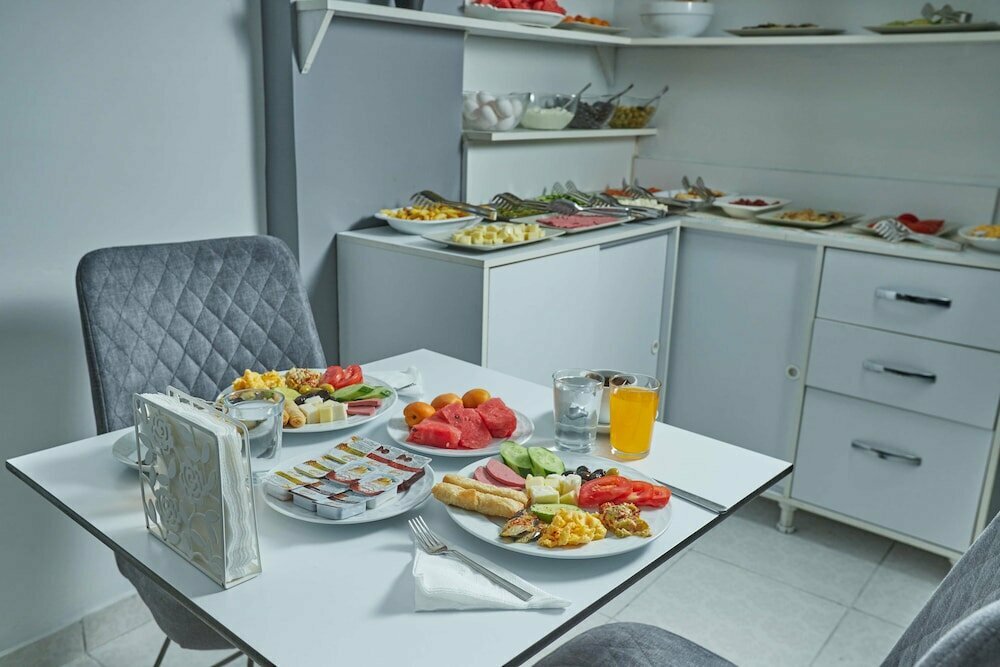 Unique Suite Hotel