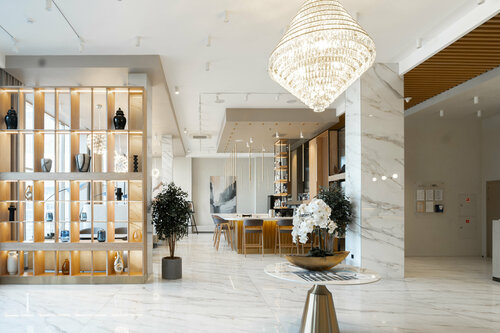 Aura City Hotel, Забронировать Отель Отели Перми с парковкой, рядом с Пермский академический театр оперы и балета, Парковка