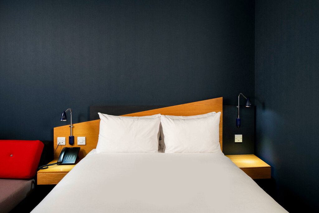 Holiday Inn Express