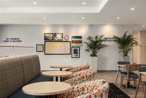 Home2 Suites by Hilton Springfield, Book Hotel 3-stjernede hoteller i Springfield, 3*