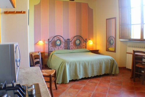 Villa Pardi Lucca, Boek Villa Nozzano Castello Toscane