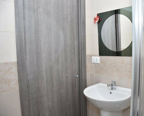 Affittacamere Casa di Nonna Lia, Book Hotel Hoteller i Murgia med parkering, Parkering