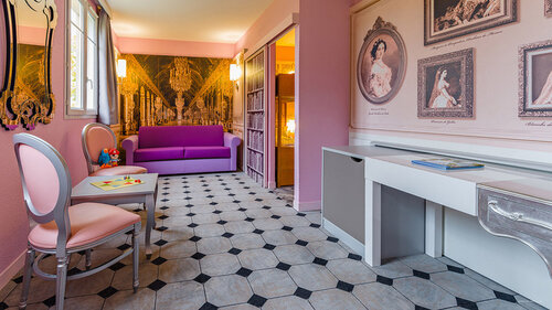 Explorers Hotel Marne-la-Vallée, Забронировать Отель Отели в центре Маньи-ле-Онгр, в центре