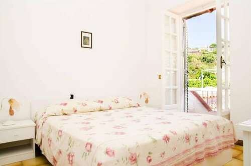 Hotel Villa Fumerie, Забронировать Отель Отели острова Искья с завтраком, Завтраки