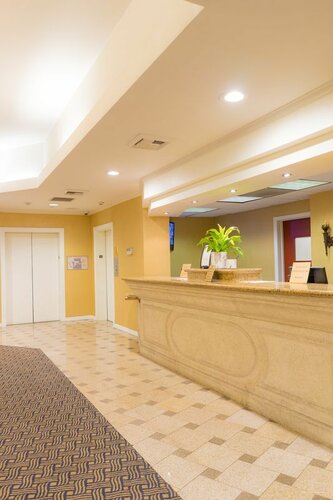 Red Lion Hotel Oakland International Airport, Book Hotel Oakland San Francisco Bay Area
