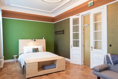 22b&b, Забронировать Отель «постель и завтрак» Антверпен - центр города Антверпен, рядом с deSingel Antwerp