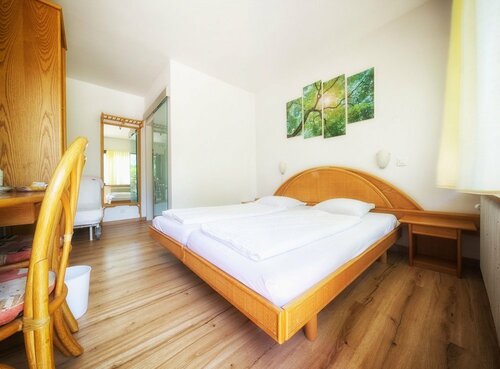 Bamboohouse Motel Riazzino, Забронировать Мотель Отели Гордола с парковкой, Парковка