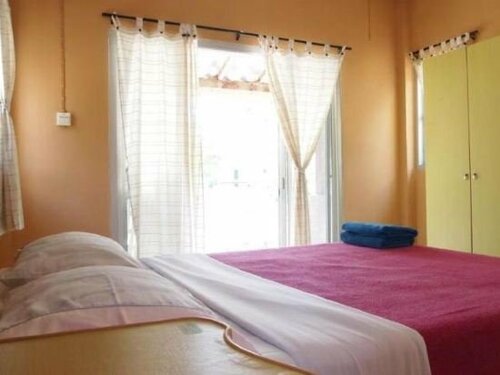 Jinta Beach Bungalow, Забронировать Отель Самуй Самуи