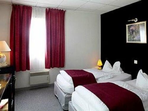 Hotel des Cépages, Book Hotel Hoteller i Burgund med parkering, Parkering