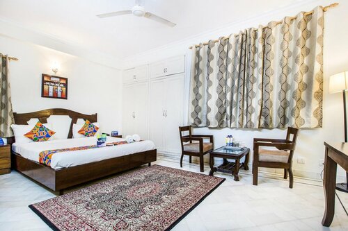 FabHotel Namaste BnB, Забронировать Отель «постель и завтрак» Vasant Vihar 
