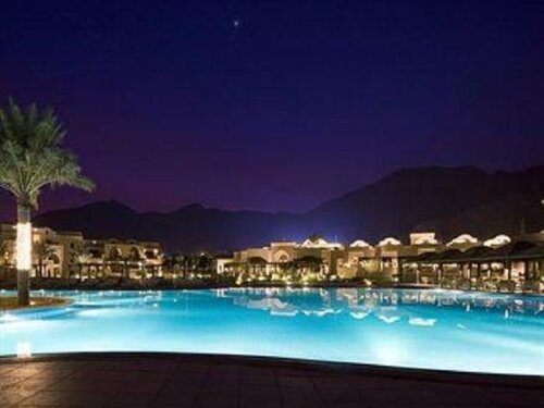 Miramar Al Aqah Beach Resort, Забронировать Курортный отель Аль-Ака Фуджейра