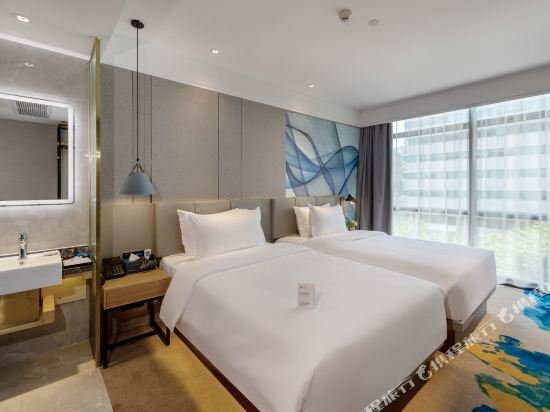M Hotel
