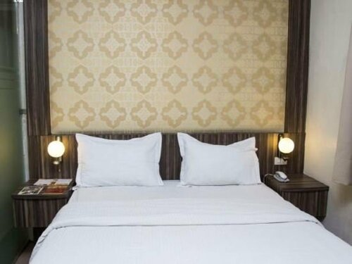 Hotel Kini Pontianak, Забронировать Отель Понтианак West Kalimantan