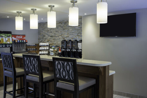 Staybridge Suites Toronto - Vaughan South, an IHG Hotel, 预订 酒店 沃恩 York, Durham and Hills of Headwaters