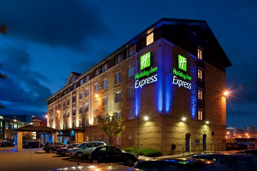 Holiday Inn Express Edinburgh - Leith Waterfront, an IHG Hotel, Reserva ahora Hotel Leith Edimburgo