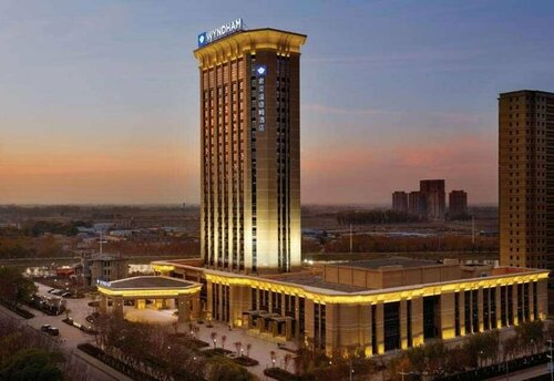 Wyndham Urumqi North, Prenota Hotel Wujiaqu Cina