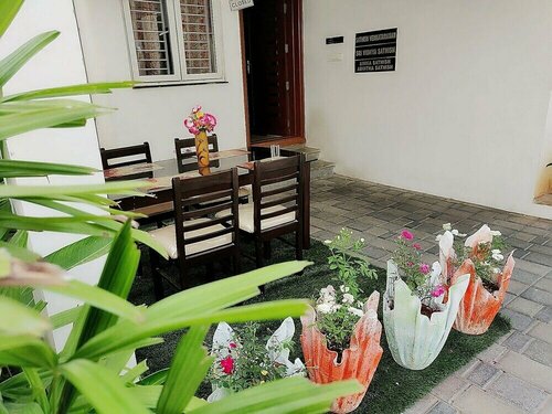 Swarna Sudarshan Service Apartments Sholinganallur, Забронировать Апартаменты/квартира Отели Шолинганалер с завтраком, Завтраки