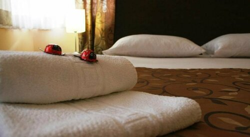 Hotel Divan, Забронировать Отель Отели Сараево с завтраком, рядом с Фонтан Себилж, Завтраки
