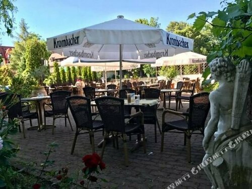 Mansfelder Hof, Book Hotel Hotels in Garz with Breakfast, Breakfasts