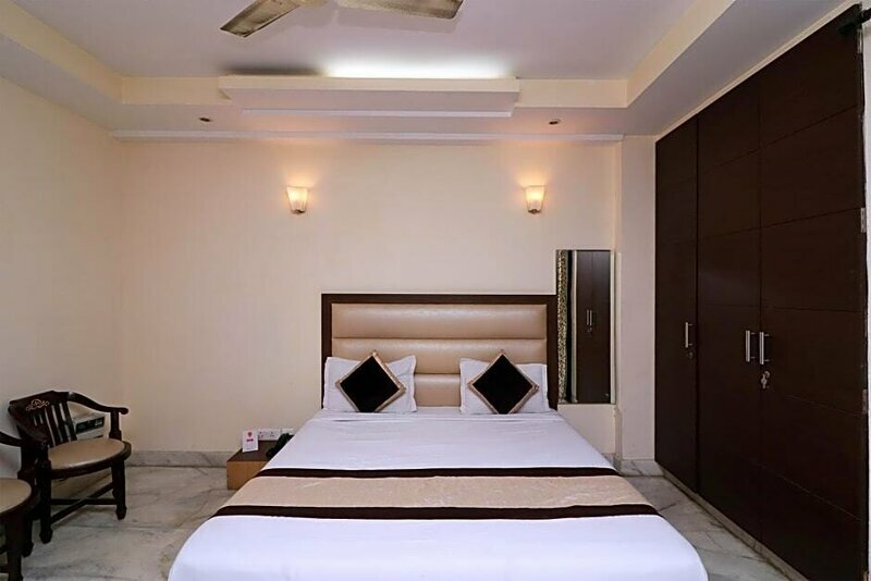 Super Oyo South Paradise