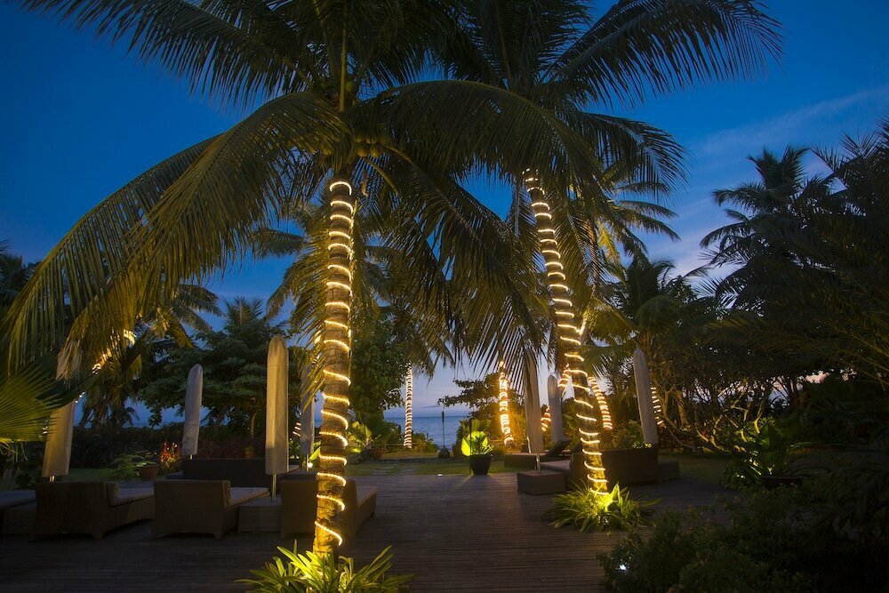 Dhevatara Beach Hotel
