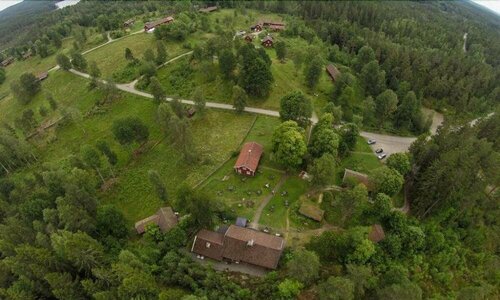 Tivedstorp, Забронировать Отель Отели Tivedstorp с парковкой, Парковка