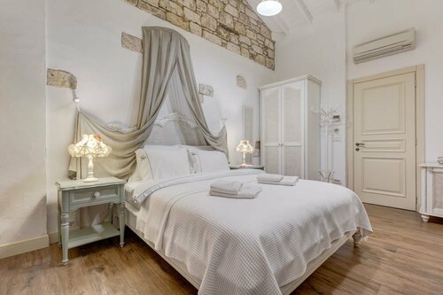 Kose Konak Butik Hotel-Special, Забронировать Отель Отели в центре Алачаты, в центре