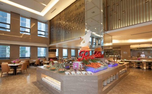 Ramada Jinan, Prenota Hotel Hotel a Shandong con parcheggio, Parcheggio