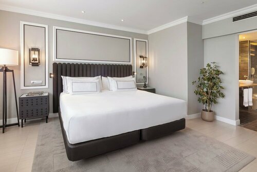 Melia Sevilla, Varaa Hotelli Hotellit Sevilla aamiaisella, lähellä Edificio Viapol, Aamiainen