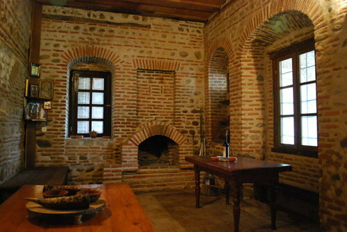 Central Guest House, Rezerwuj Pensjonat Hotele w Kakheti z Basenem, Basen