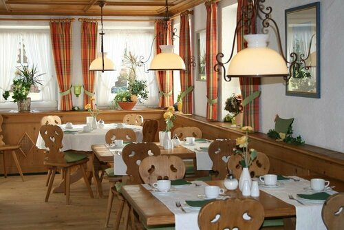 Hotel Allgäuer Hof, Забронировать Отель Отели Баварии с парковкой, Парковка
