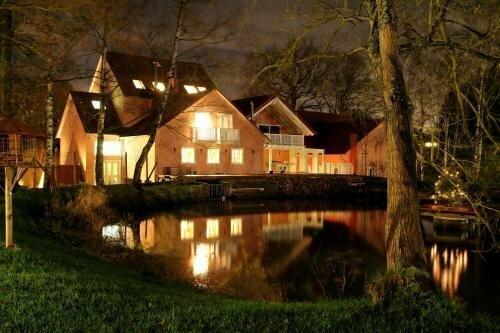 Friesengestüt & Gästehaus Weihermühle Schmelz, Prenota Hotel Saarland Mosella