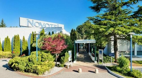 Novotel Geneve Aeroport France, Book Hotel Hoteller i Rhône-Alps med parkering, Parkering