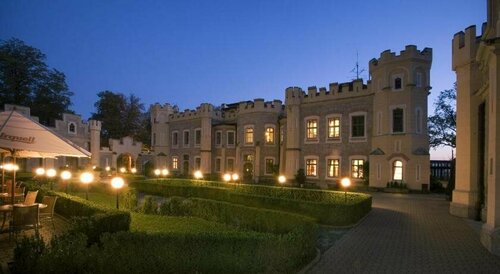 Hotel Štekl, Забронировать Отель Отели Глубока-над-Влтавоу с бассейном, Бассейн