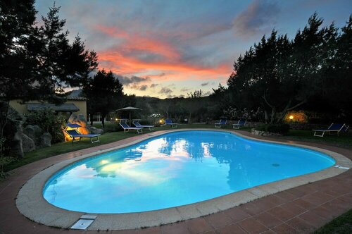 伊尔皮克洛高尔夫酒店, 预订 酒店 Cala di Volpe 撒丁大区