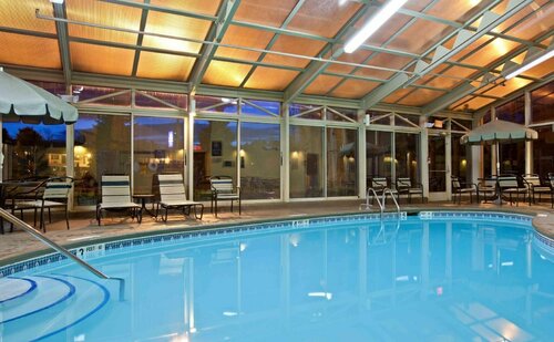 La Quinta Inn & Suites by Wyndham Plattsburgh, Buchen Sie Hotel Plattsburgh Lake Champlain