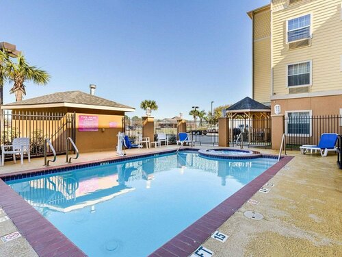MainStay Suites Port Arthur - Beaumont South, Book Hotel Port Arthur Houston