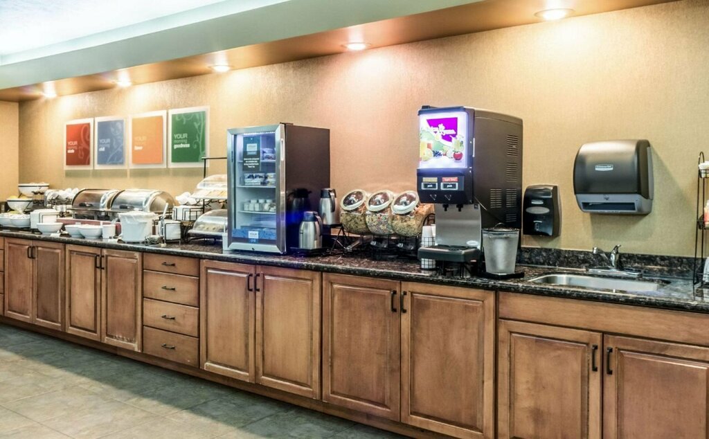 Comfort Inn & Suites Mitchell I-90