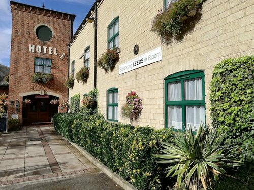Corn Mill Lodge Hotel, Забронировать Отель Лидс Западный Йоркшир
