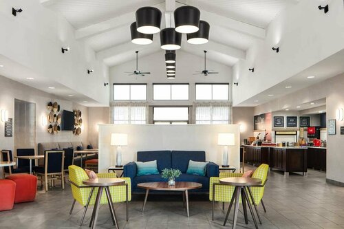 Hampton Inn & Suites El Paso-Airport, Reserva ahora Hotel El Paso Texas