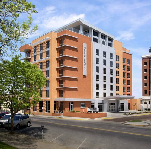 The Broadway Columbia - a DoubleTree by Hilton Hotel, Book Hotel Hoteller i Columbia med parkering, Parkering