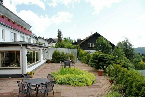 Waldhaus Hotel Winterberg, Забронировать Отель Центр города Медебах