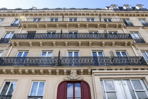 Hôtel Londres et New York - Teritoria, Забронировать Отель 8-й округ: Елисейские поля Париж, рядом с Льеж