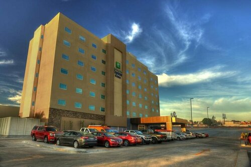 Holiday Inn Express Mexicali, Varaa Hotelli Mexicali Baja California