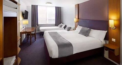 Embassy Hotel, Newcastle City Centre, Sure Collection by Best Western, Забронировать Отель Ньюкасл-апон-Тайн Тайн и Уир
