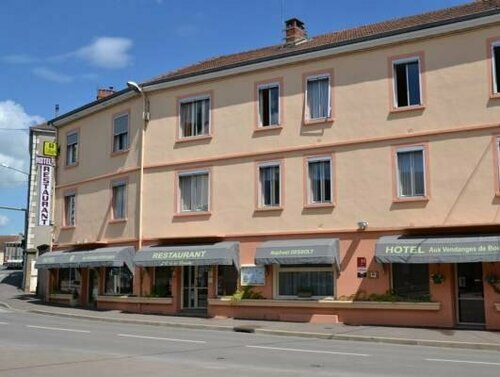 Hôtel Aux Vendanges de Bourgogne, Забронировать Отель Паре-ле-Моньяль Saône-et-Loire