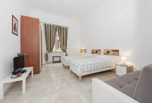B&B Two Flowers, Забронировать Отель «постель и завтрак» Отели Рима с завтраком, рядом с Церковь Санта-Мария-Маджоре, Завтраки