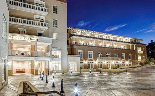 Drury Plaza Hotel in Santa Fe, Забронировать Отель Санта-Фе Нью-Мексико